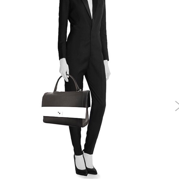 ❤️TRADED❤️ RARE Givenchy BiColor Shark Satchel - Picture 5 of 8